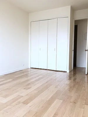 Rented by RELO REDAC INC. | media 16