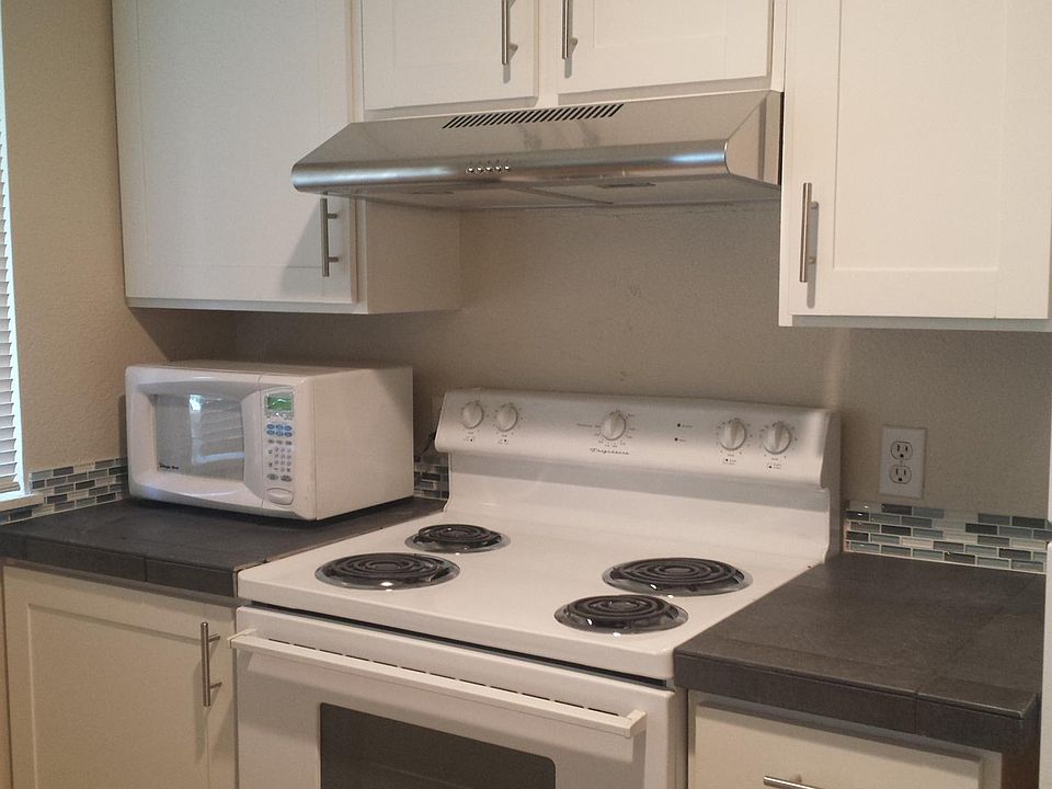 1st image of 16026 36th Ave W #C