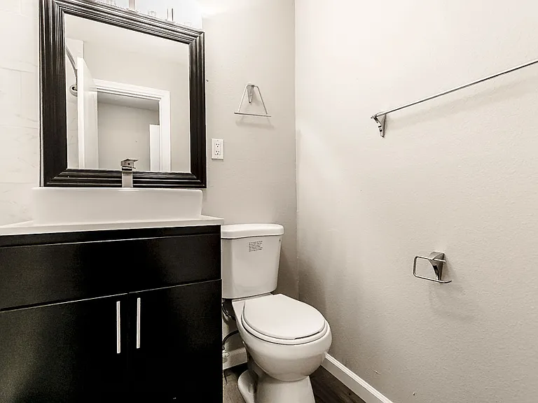The Venue Apartments — Photo 57