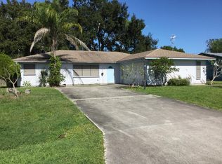 261 SE Fallon Dr, Port Saint Lucie, FL 34983