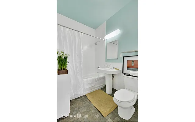 Sold by Douglas Elliman | media 8