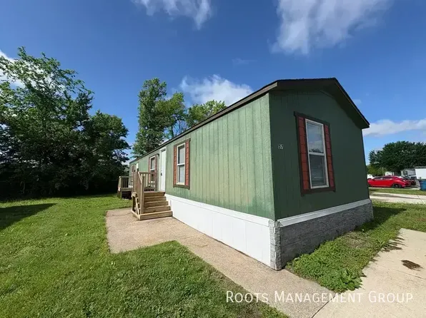 200 Paradise Acres Rd #57, Carterville, IL 62918