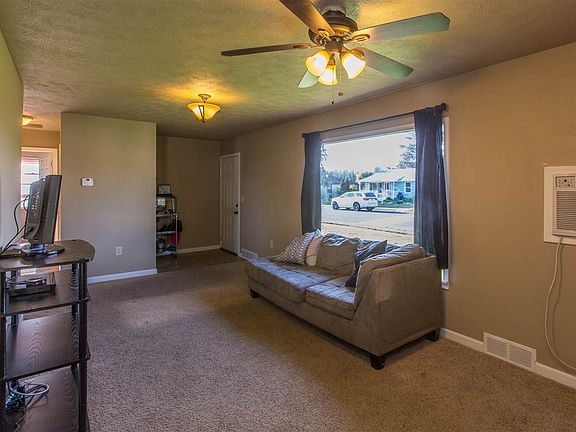 5th image of 4811 W Hoffman Pl