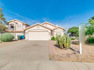 15841 N 32nd Way, Phoenix, AZ 85032