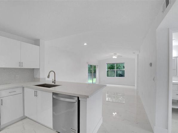 1725 Palm Cove Blvd #2305