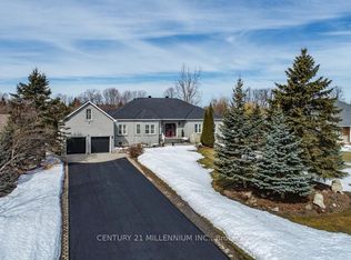 8 Castlewood Ct, Caledon, ON L7K 0C1