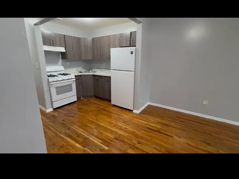 191 Beach 25th St #2 — Photo 1