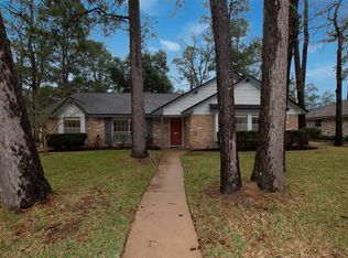 2914 Colonial Dr, Dickinson, TX 77539