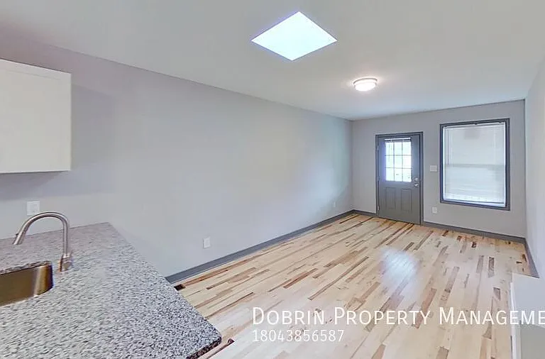1816 Blair St — Photo 11