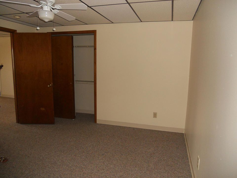 1st image of 2520 Elmwood Ave APT 18