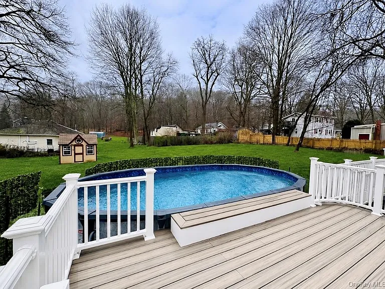 15 Pops Rd — Photo 4