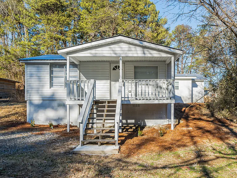 6016 New Castle Rd — Photo 4