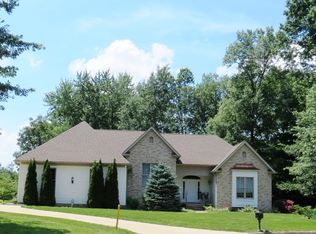 274 Heltzels Ct NE, Warren, OH