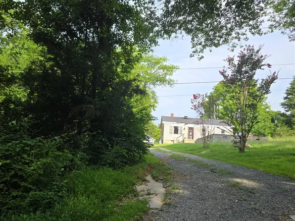 240 Carters Creek Pike, Columbia, TN 38401