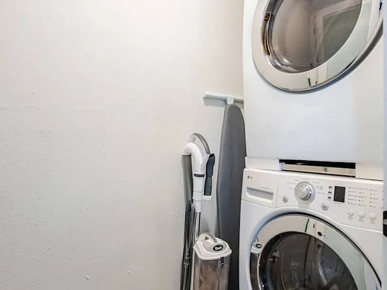 Washer/Dryer