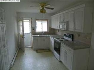 420 Saint Thomas Dr, Toms River, NJ 08757