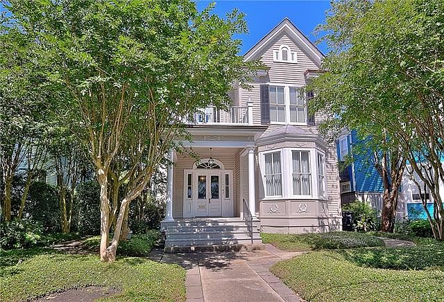 1st image of 1546 Jefferson Ave