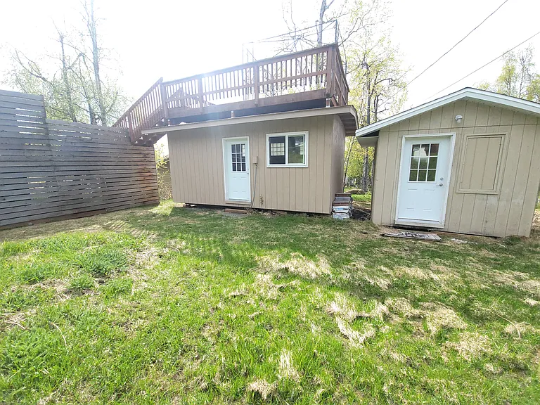 19033 Whirlaway Rd #B — Photo 8