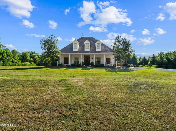 1129 Livingston Vernon Rd, Flora, MS 39071
