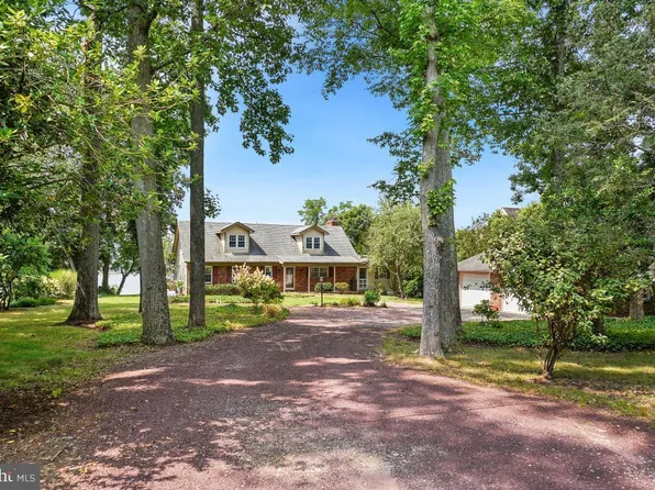 221 Cape Saint John Rd, Annapolis, MD 21401