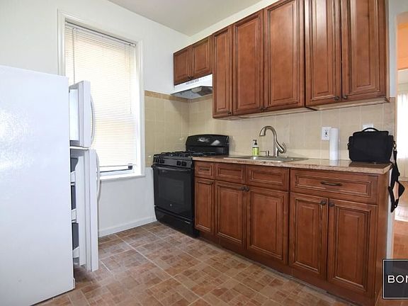 2nd image of 47-20 48th St #2