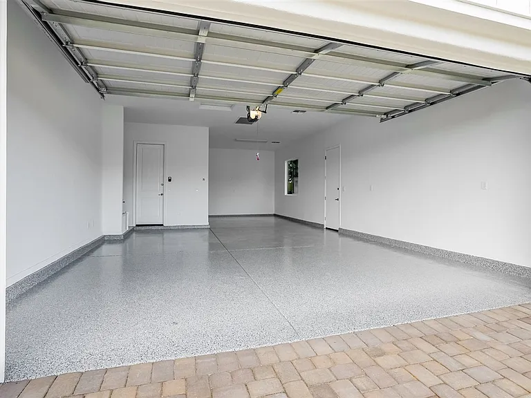 6881 Claret Dr — Photo 20