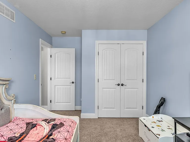 1013 Dagen Ln — Photo 14