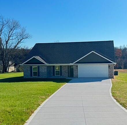 2nd image of 1056 Pathways Dr