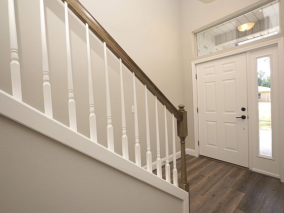5th image of 1517 Valparaiso Blvd