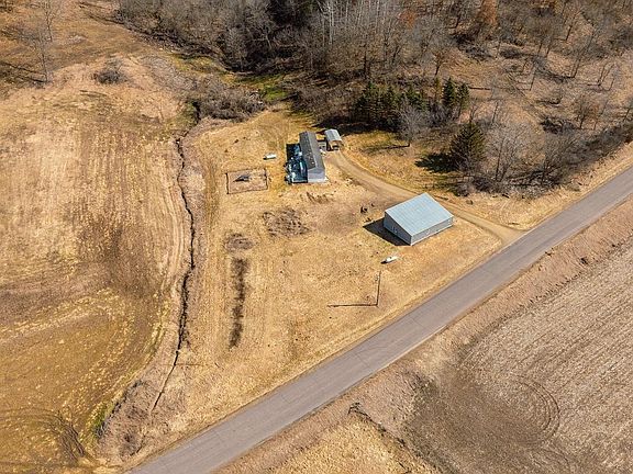 3rd image of N5566 Sunny Brook Rd