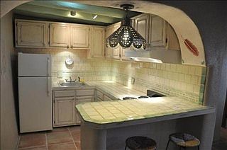 3rd image of 110 Padre Martinez Ln