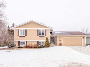 934 W Linden St, Fergus Falls, MN 56537