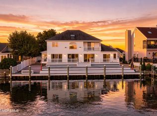 717 Fairview Ln, Forked River, NJ 08731