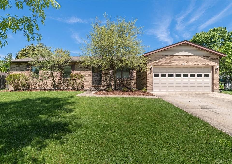 1st image of 3828 Fernwald Dr