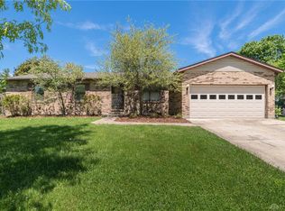 3828 Fernwald Dr, Dayton, OH 45440