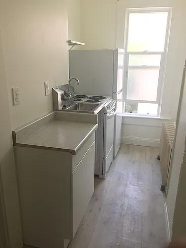 225 W Loucks St #2 Photo 1