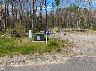 98 Mills Rd #7, Kennebunkport, ME 04046