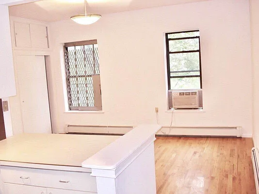 Rented by Jeffrey Mosczyc, LREB | media 14