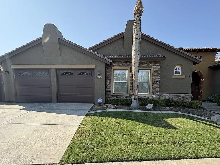 8610 Bolsena Ln — Photo 1