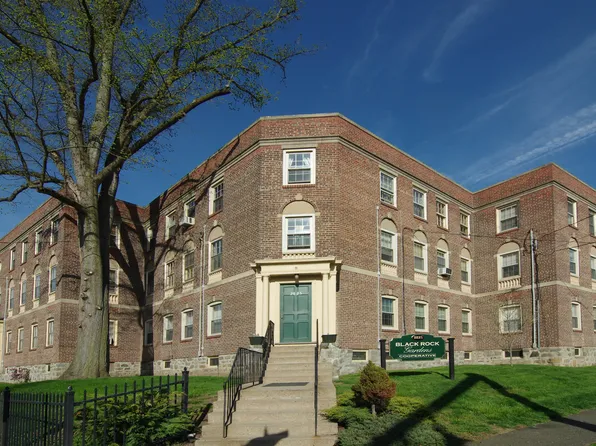 2811 Fairfield Avenue #1, Bridgeport, CT 06605