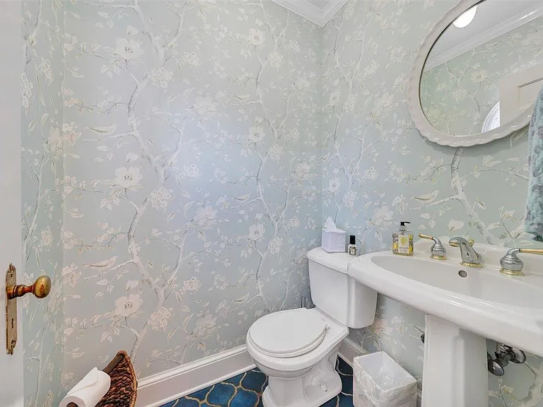 3044 Hemlock Ln SW — Photo 15