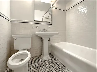 Rented by Manhattan Realty Group