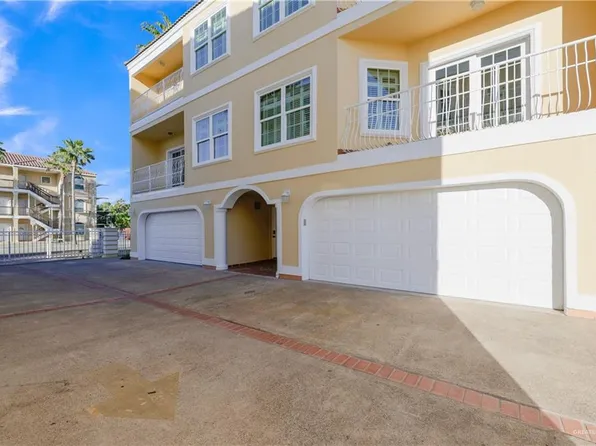 111 E Harbor St #103, South Padre Island, TX 78597