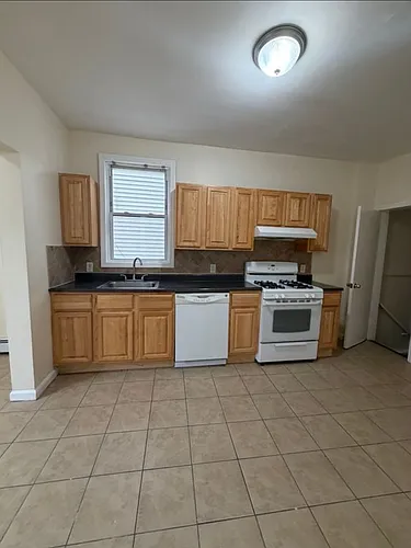 320 Westfield Ave #BASEMENT Photo 1 320 Westfield Ave #BASEMENT Photo 1