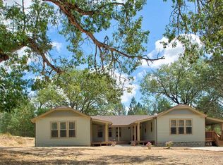 4315 Azalea Dr, Grants Pass, OR 97526