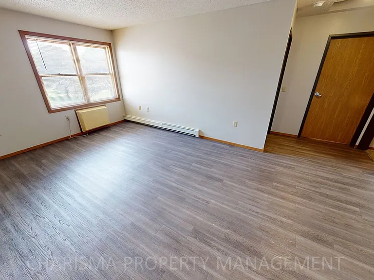 Pheasant View Apartments — Photo 13
