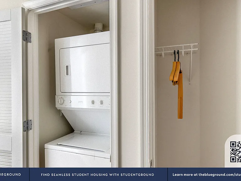 Washer/Dryer in Apartment