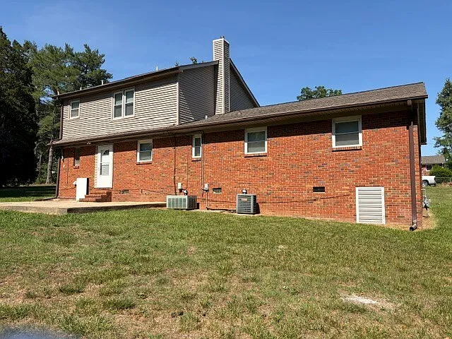 3020 White Meadow Ln — Photo 3