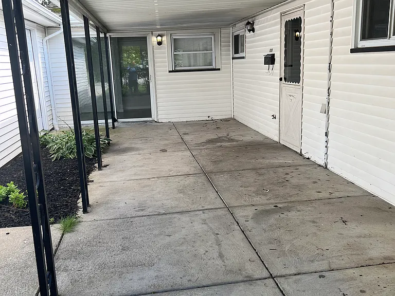 6289 Eldridge Blvd — Photo 32