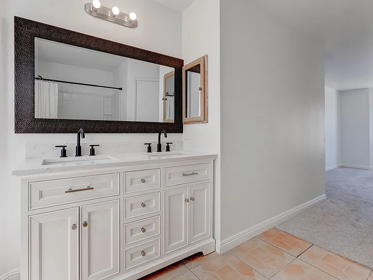 5519 Myron Cir — Photo 31